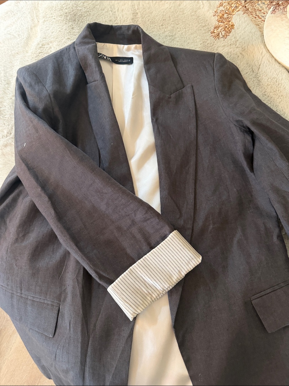 Zara Men's Dark Brown Linen-Blend Blazer with Striped Cuff Lining